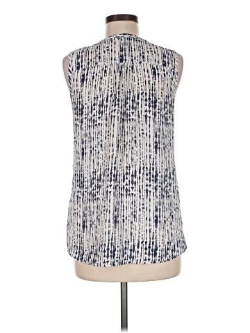 Maurices Sleeveless T-Shirt (view 2)