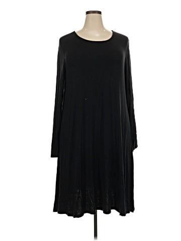 Old Navy Casual Dress (view 1)