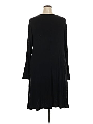 Old Navy Casual Dress (view 2)