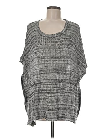 Romeo & Juliet Couture Poncho (view 1)