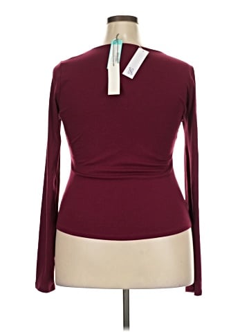 Nine Britton 3/4 Sleeve T-Shirt (view 2)