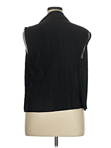 Sanctuary Sleeveless Blouse (view 2)