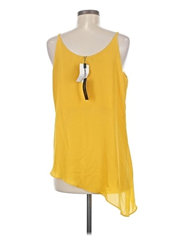 Melissa Paige Sleeveless Top (view 2)