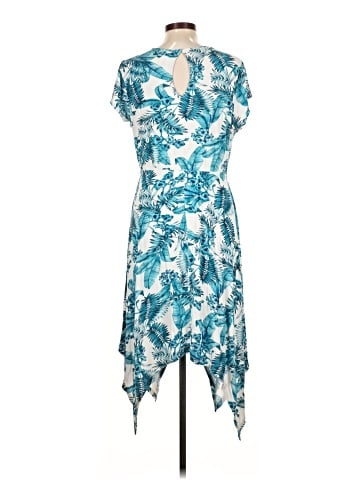 La Blanca Cocktail Dress (view 2)