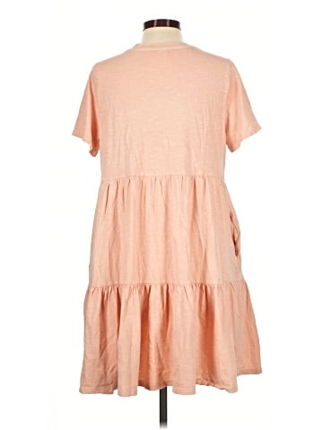 Old Navy Casual Dress (view 2)
