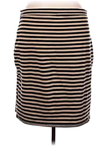 Old Navy Casual Skirt (view 2)