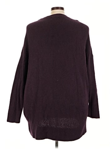 Old Navy Pullover Sweater (view 2)