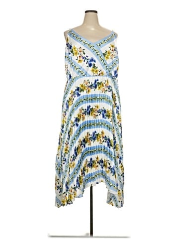 City Chic Casual Dress (view 1)