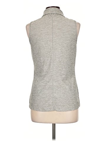 Under Armour Sleeveless T-Shirt (view 2)