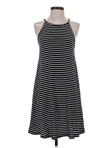 Old Navy Casual Dress (view 1)