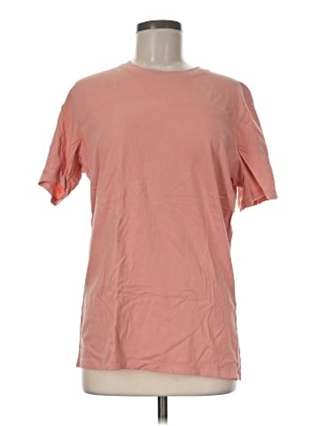 Uniqlo Short Sleeve T-Shirt (view 1)