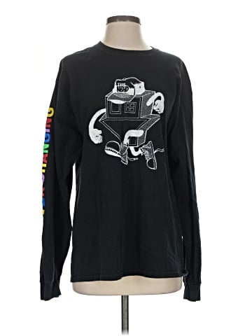 Unbranded Long Sleeve T-Shirt (view 1)
