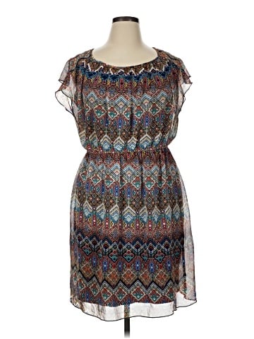 En Focus Casual Dress (view 1)