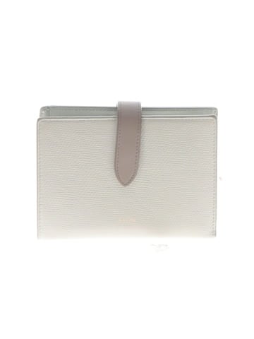 Céline Wallet (view 1)