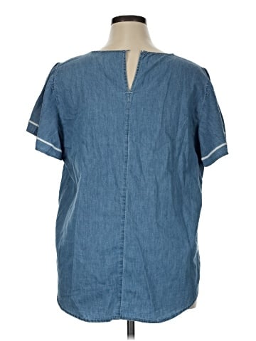 Lane Bryant Short Sleeve Blouse (view 2)