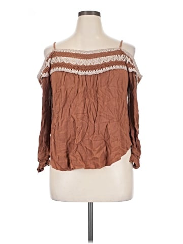 Maurices 3/4 Sleeve Blouse (view 1)