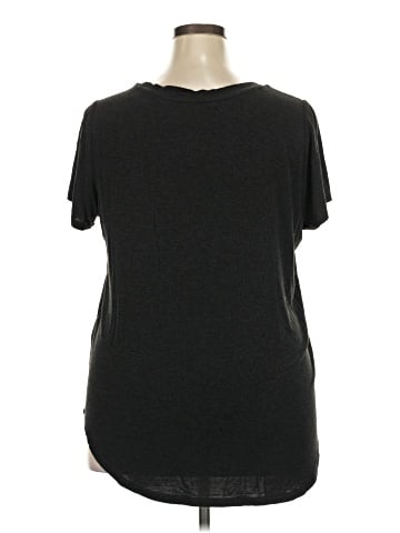 Market and Spruce Short Sleeve Top (view 2)