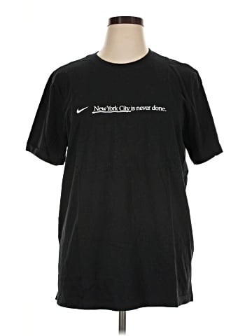 Nike Short Sleeve T-Shirt (view 1)