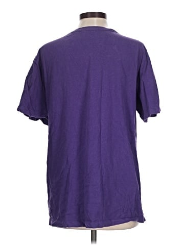 Nike Short Sleeve T-Shirt (view 2)