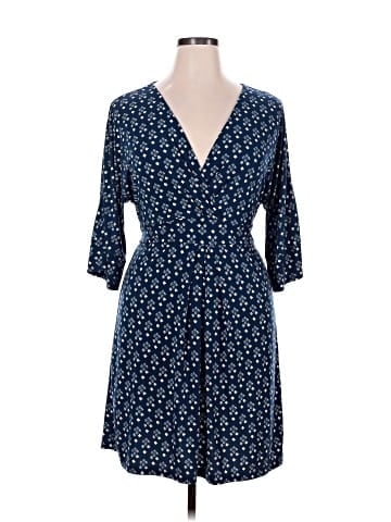 Banana Republic Factory Store Casual Dress (view 1)