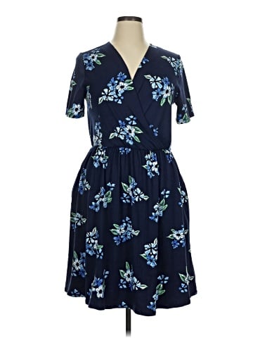 Lularoe Casual Dress (view 1)