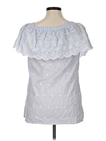 Romeo & Juliet Couture Short Sleeve Blouse (view 2)