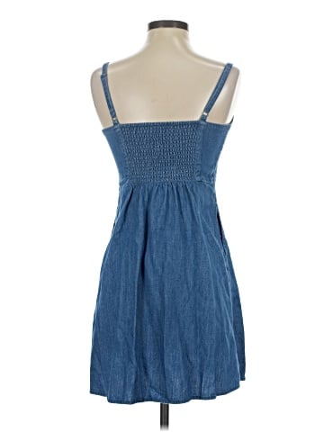 Old Navy Casual Dress (view 2)