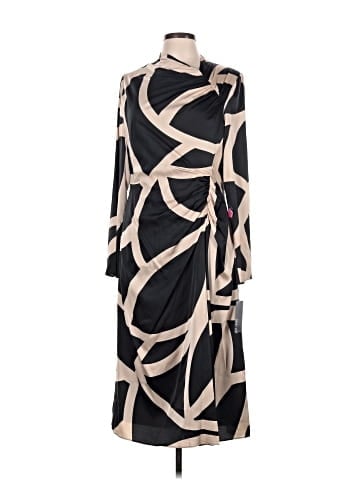 Maggy London Casual Dress (view 1)