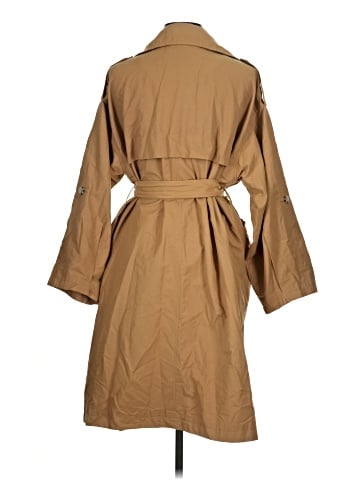 Pull&Bear Trenchcoat (view 2)