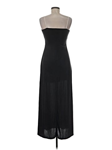 Urban Outfitters Casual Dress (view 2)
