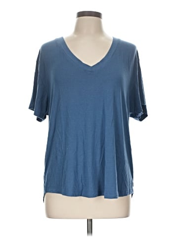 American Eagle Outfitters Short Sleeve T-Shirt (view 1)