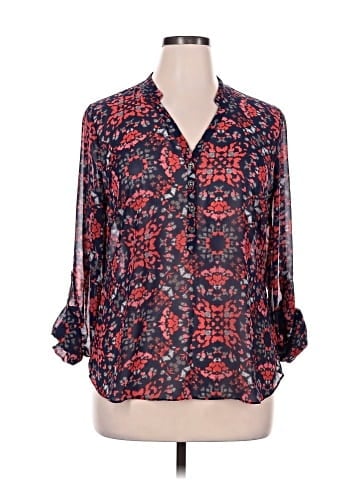 a.n.a. A New Approach Long Sleeve Blouse (view 1)