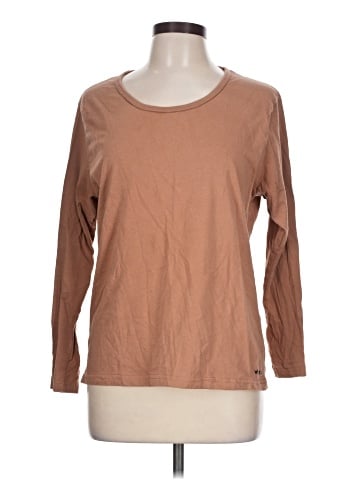 Wrangler Jeans Co 3/4 Sleeve T-Shirt (view 1)