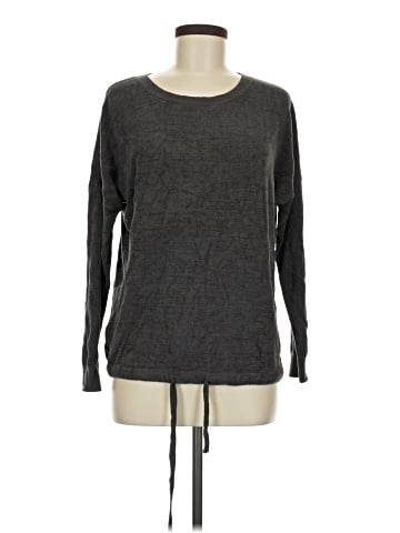 Barefoot Dreams Pullover Sweater (view 1)