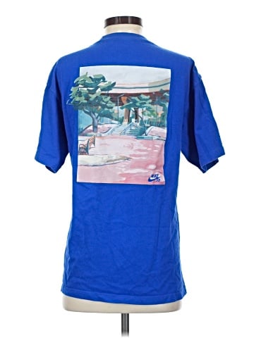 Nike Short Sleeve T-Shirt (view 2)