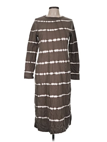 Old Navy Casual Dress (view 1)