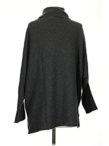 Neiman Marcus Cashmere Pullover Sweater (view 2)