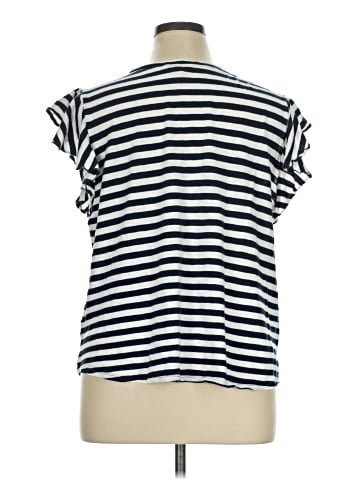 Caslon Sleeveless T-Shirt (view 2)
