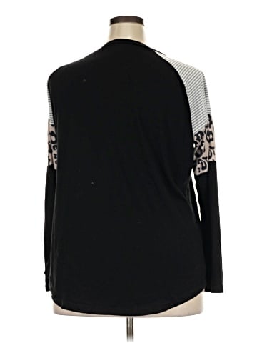 Unbranded 3/4 Sleeve T-Shirt (view 2)