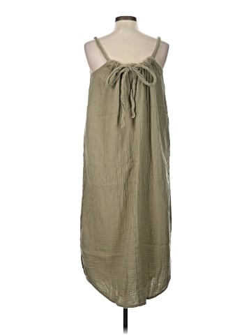 Old Navy Casual Dress (view 2)