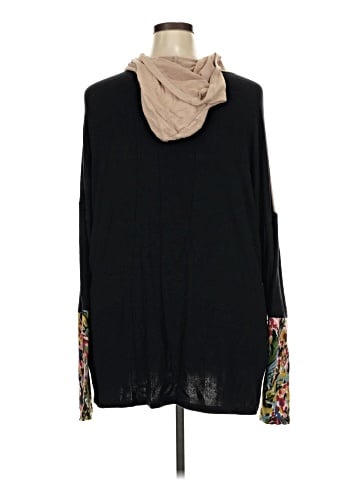 Cherish Poncho (view 2)