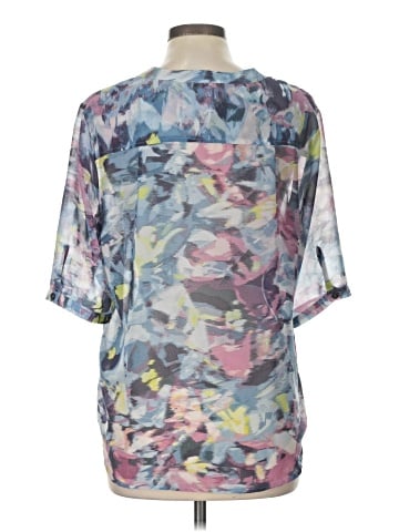 TWO by Vince Camuto Short Sleeve Blouse (view 2)