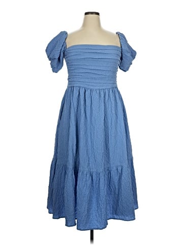 Abercrombie & Fitch Casual Dress (view 1)