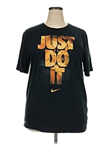 Nike Short Sleeve T-Shirt (view 1)