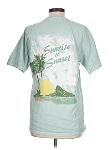 Maurices Short Sleeve T-Shirt (view 2)