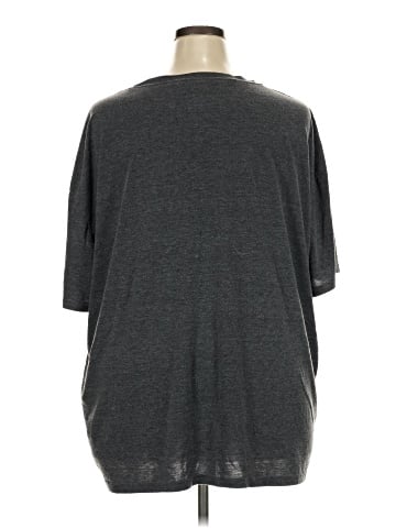 Shein Short Sleeve T-Shirt (view 2)