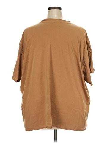 Torrid Short Sleeve T-Shirt (view 2)