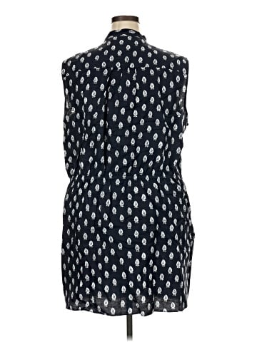 Banana Republic Casual Dress (view 2)