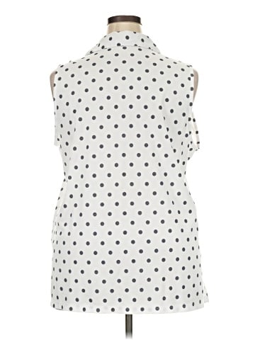 Lands' End Sleeveless Button-Down Shirt (view 2)