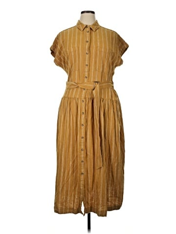 Universal Thread Casual Dress (view 1)
